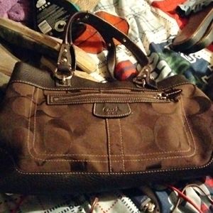 A Coach Purse 👜